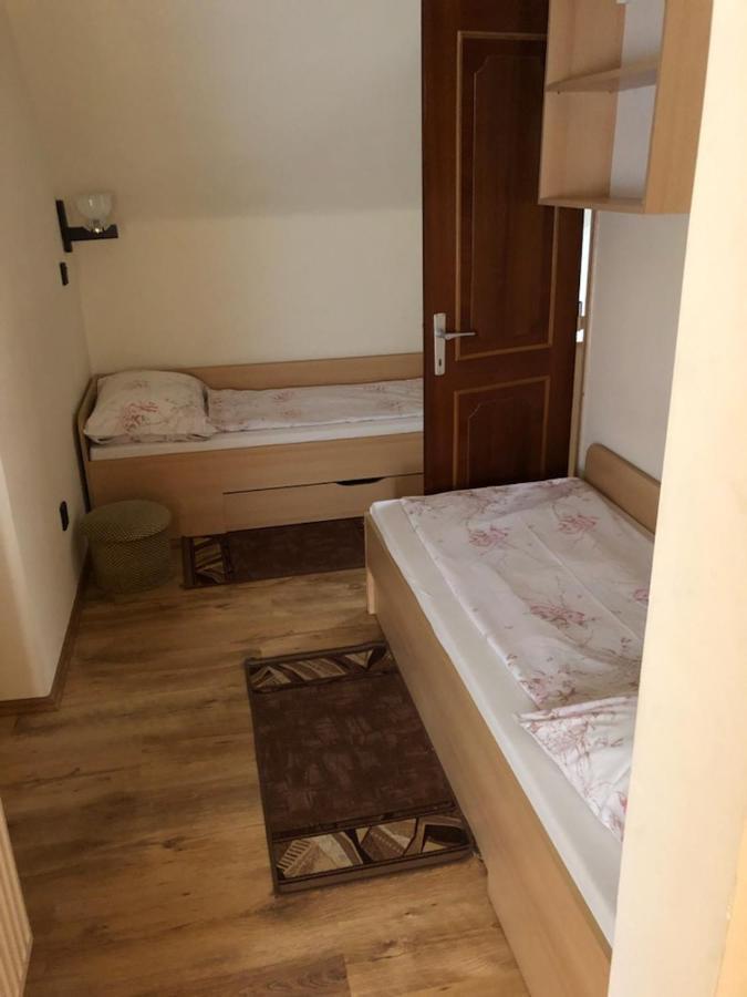 Ádám Vendégház Siófok Exterior foto