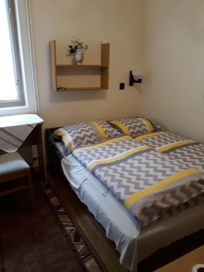 Ádám Vendégház Siófok Exterior foto